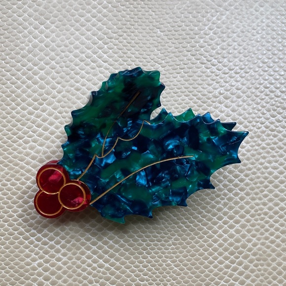 Holiday Holly Berry Hair Clip - Picture 6 of 7